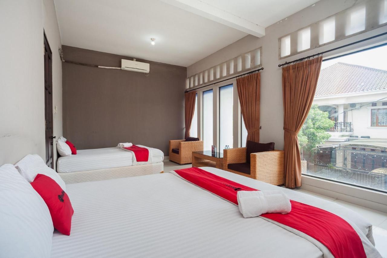 Reddoorz Syariah Near Taman Air Mancur Bogor Hotel Exterior photo